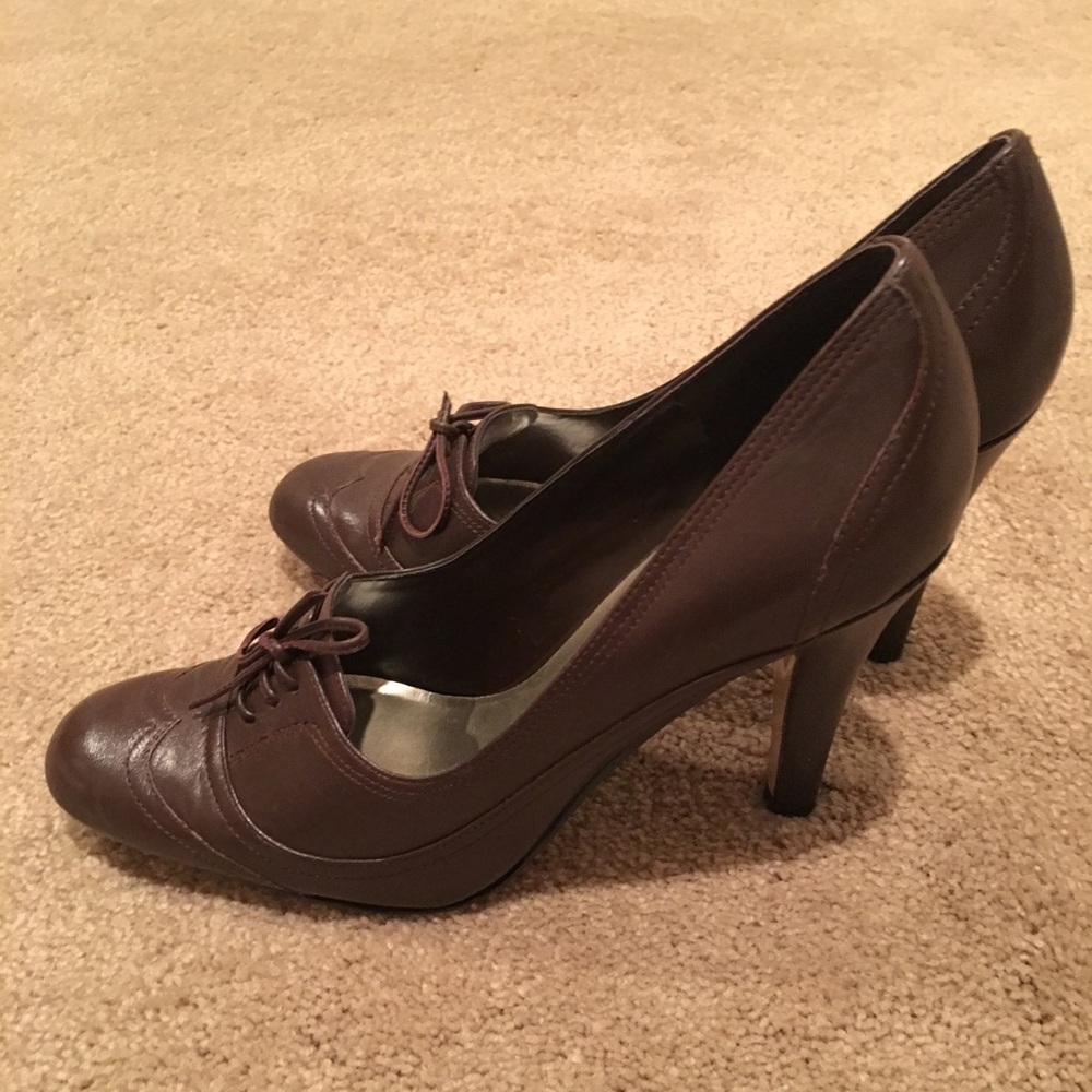Ladies Vintage Style High Heels